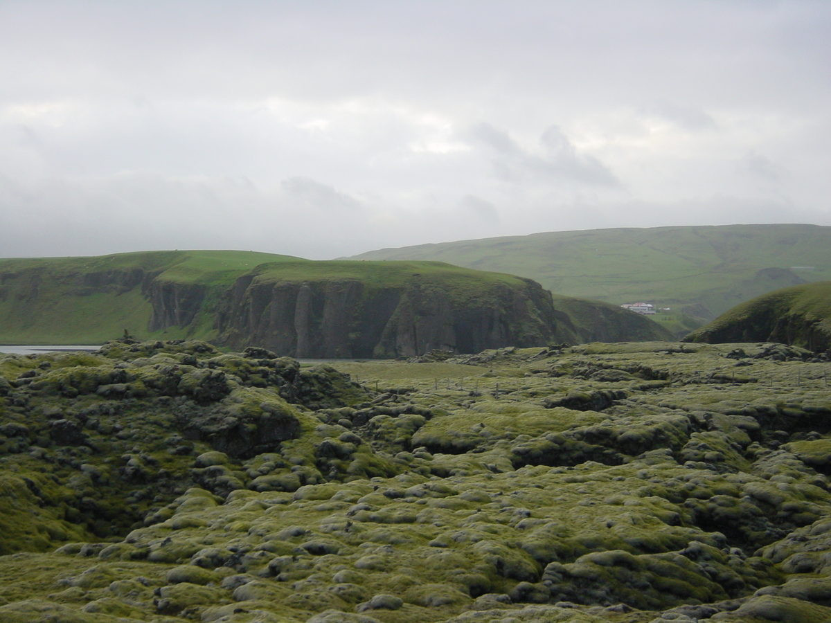 รูปถ่าย ไอซ์แลนด์(Iceland) ถนนหมายเลข 1 จากโยกุลซาร์เลานไปวีก(Road 1 Jokulsarlon to vik) 2003-06 14