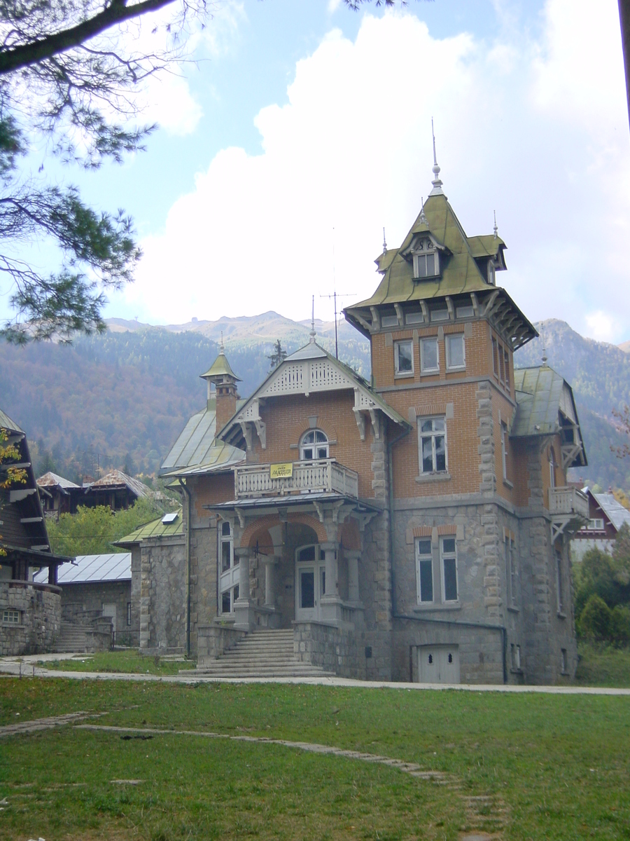 รูปถ่าย โรมาเนีย(Romania) สินายา(Sinaia) 2003-10 81