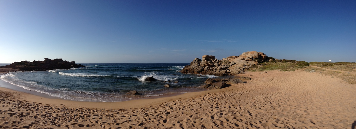 รูปถ่าย อิตาลี(Italy) ซาร์ดิเนีย(Sardinia) ปอร์โตเบลโลดีกัลลูรา(Portobello di Gallura) 2015-06 23