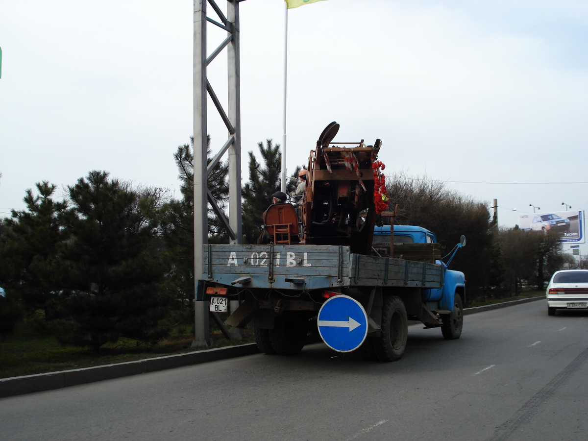 รูปถ่าย คาซัคสถาน(Kazakhstan) อัลมาตี(Almaty) 2007-03 246