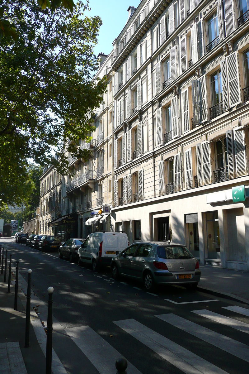 รูปถ่าย ฝรั่งเศส(France) ปารีส(Paris) ถนนฟรีดลันด์(Avenue de Friedland) 2007-09 19