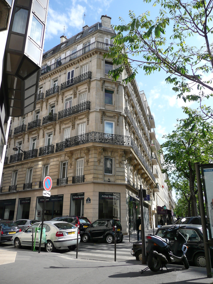 รูปถ่าย ฝรั่งเศส(France) ปารีส(Paris) คุ้มที่ 17 (17th Arrondissement) ถนนวากราม(Avenue de Wagram) 2007-05 29