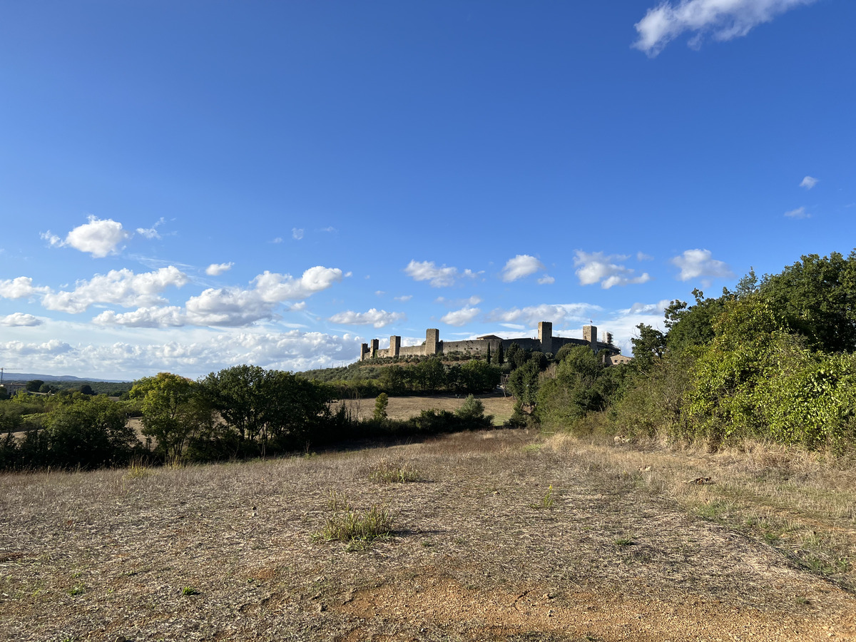 รูปถ่าย อิตาลี(Italy) มงเตอร์ริกกิโอนี(Monteriggioni) 2021-09 26