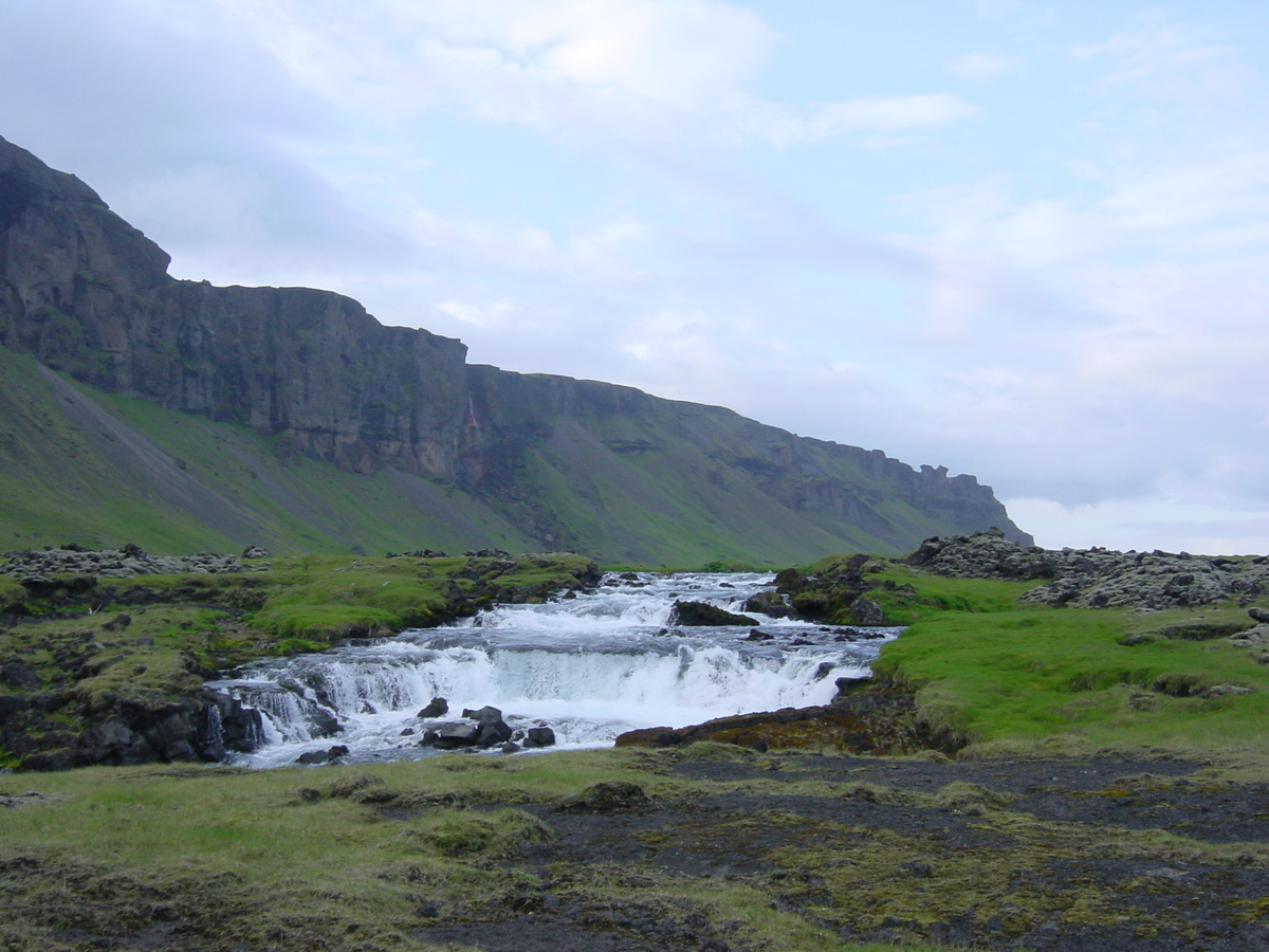 รูปถ่าย ไอซ์แลนด์(Iceland) ถนนหมายเลข 1 จากโยกุลซาร์เลานไปวีก(Road 1 Jokulsarlon to vik) 2003-06 9