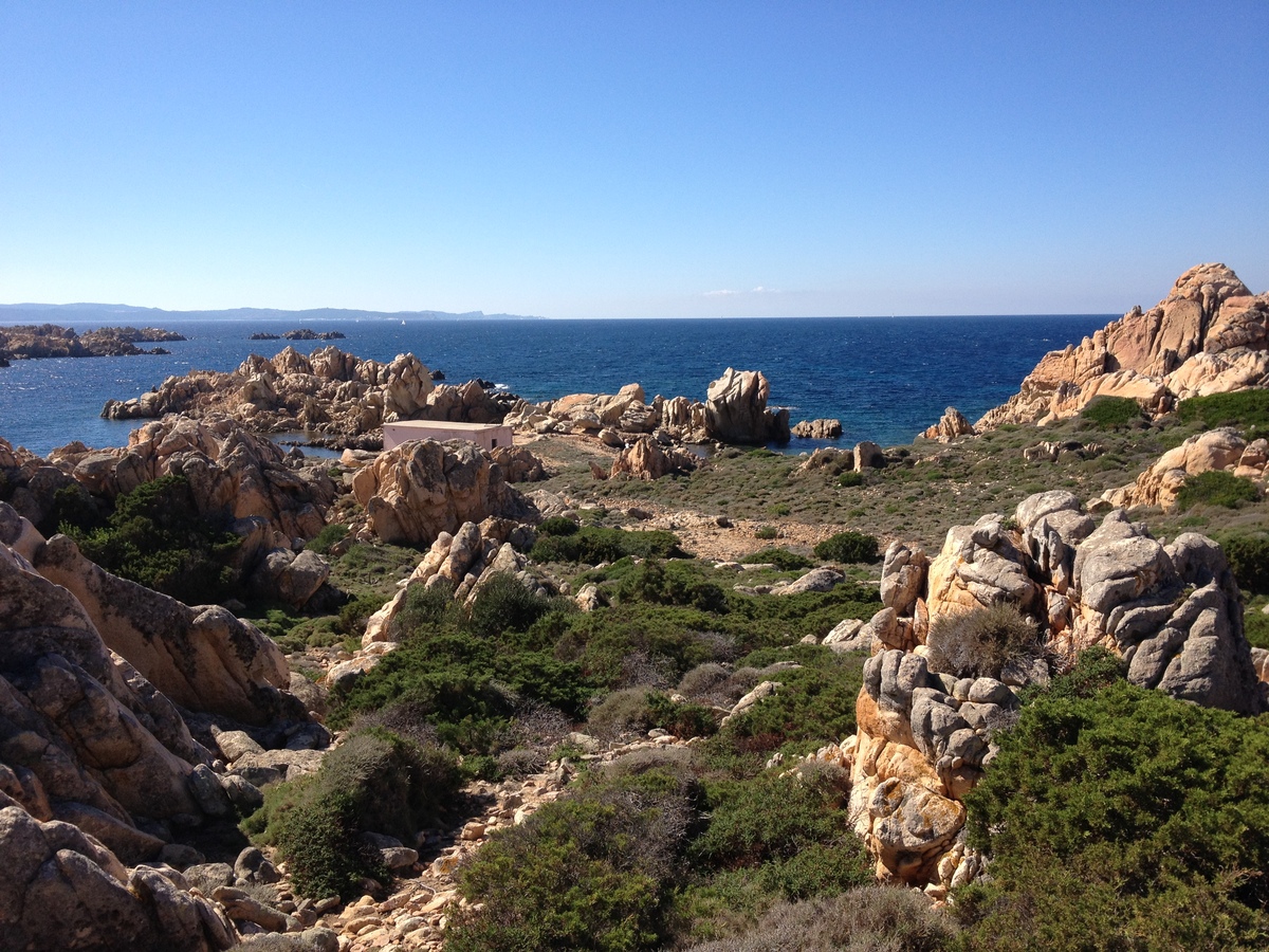 รูปถ่าย อิตาลี(Italy) อ่าวกาลาลุงกา(Cala Lunga) 2012-09 41