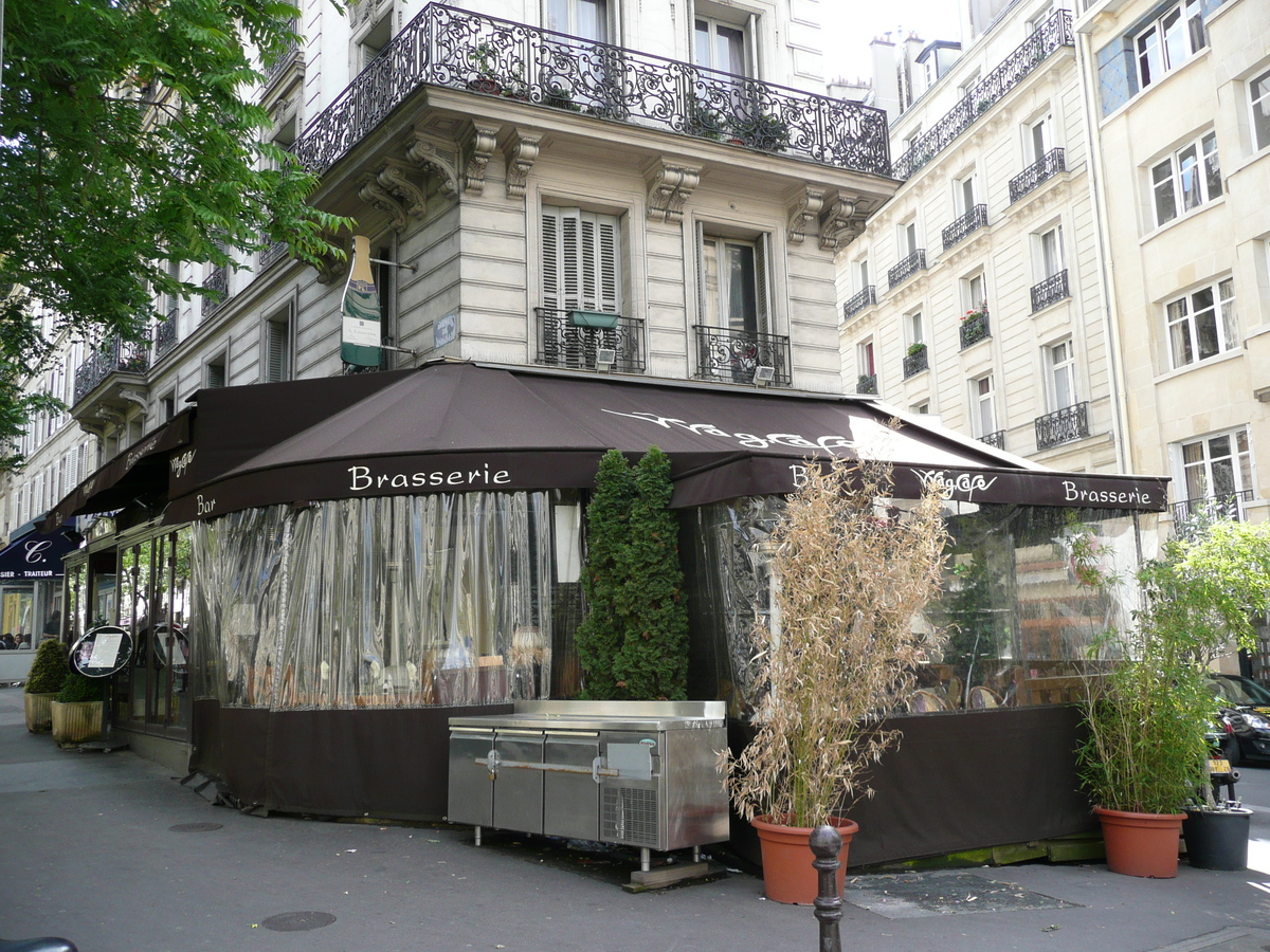 รูปถ่าย ฝรั่งเศส(France) ปารีส(Paris) คุ้มที่ 17 (17th Arrondissement) ถนนวากราม(Avenue de Wagram) 2007-05 35