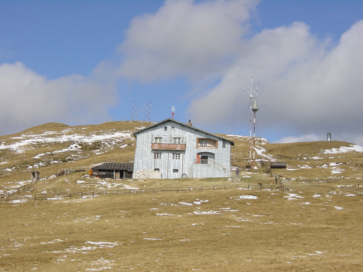 รูปถ่าย โรมาเนีย(Romania) สินายา(Sinaia) 2003-10 93