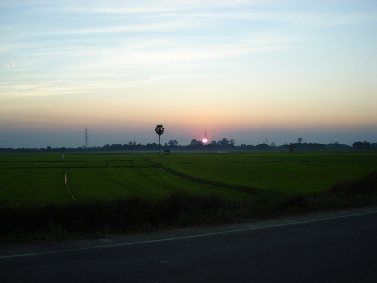 รูปถ่าย ไทย(Thailand) พิษณุโลก(Phitsanulok) ถนนจอมทอง(Jomthong Road) 2008-01 15
