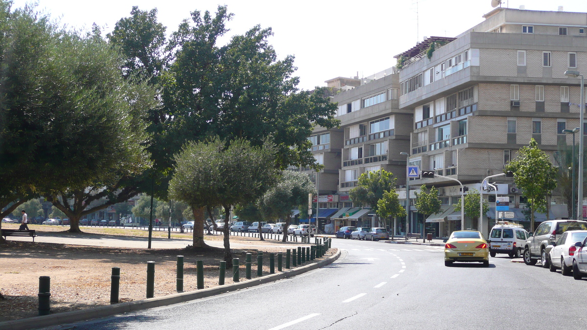 รูปถ่าย อิสราเอล(Israel) เทลอาวีฟ(Tel Aviv) จัตุรัสกิการ์ฮาเมดีนา(Kikar Hamedina) 2007-06 30