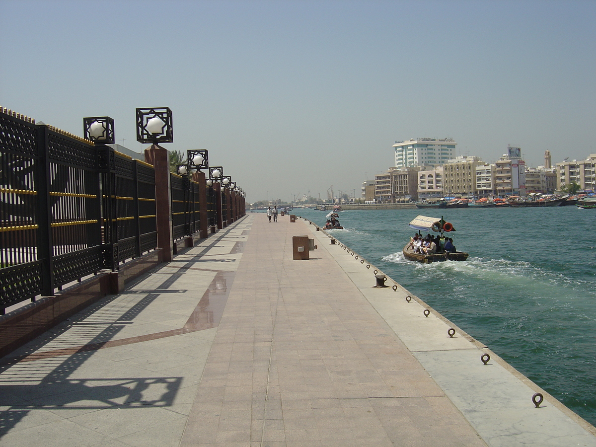 รูปถ่าย สหรัฐอาหรับเอมิเรตส์(United Arab Emirates) ดูไบ(Dubai) 2005-03 142