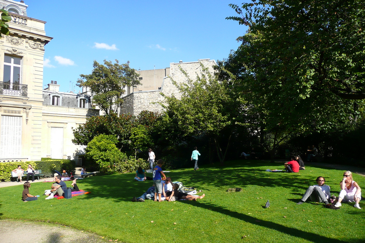 รูปถ่าย ฝรั่งเศส(France) ปารีส(Paris) ถนนฟรีดลันด์(Avenue de Friedland) 2007-09 36