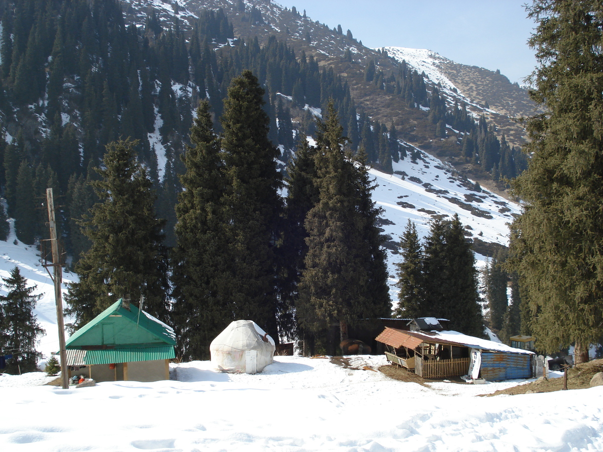 รูปถ่าย คาซัคสถาน(Kazakhstan) ซิมบูแลค(Shymbulak) 2007-03 38