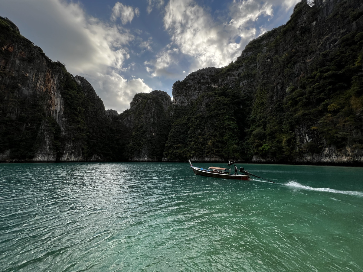 รูปถ่าย ไทย(Thailand) เกาะพีพีเล(Ko Phi Phi Ley) 2021-12 146