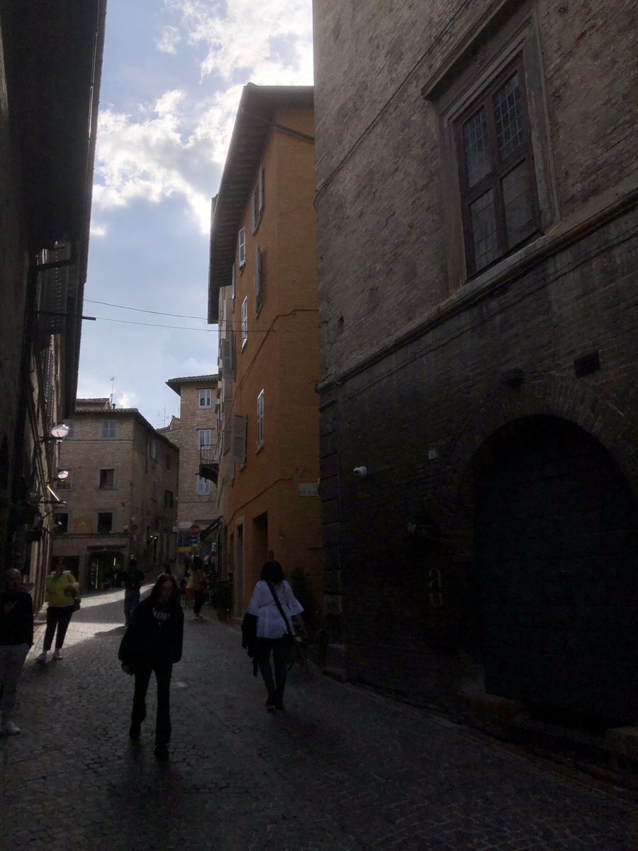 รูปถ่าย อิตาลี(Italy) อูร์บีโน(Urbino) 2024-09 491