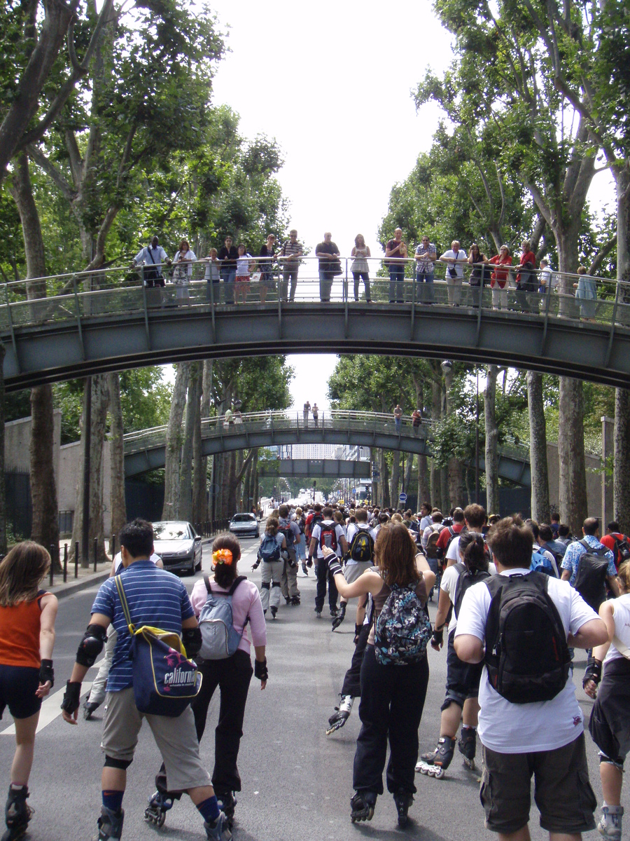รูปถ่าย ฝรั่งเศส(France) ปารีส(Paris) เล่นสเก็ตในปารีส(Randonnee Roller et Coquillages) 2007-07 45