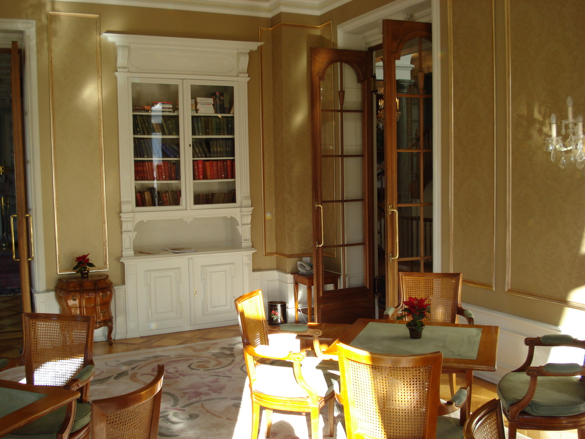 รูปถ่าย สวิสเซอร์แลนด์(Switzerland) ปองเทรซีน่า(Pontresina) โรงแรมแกรนด์โครเนนโฮฟ(Grand Hotel Kronenhof) 2007-01 66