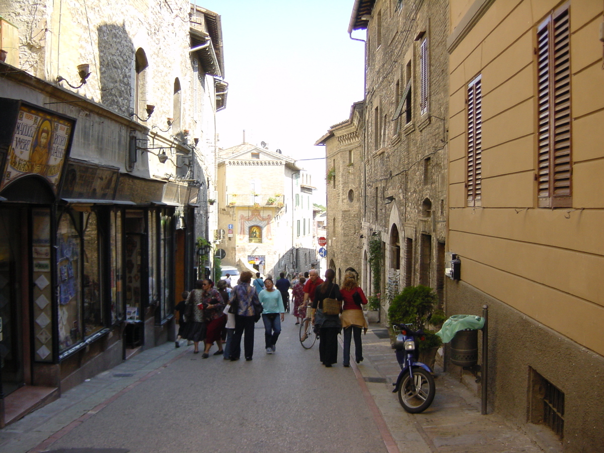 รูปถ่าย อิตาลี(Italy) อัสสิสิ(Assisi) 2002-07 27