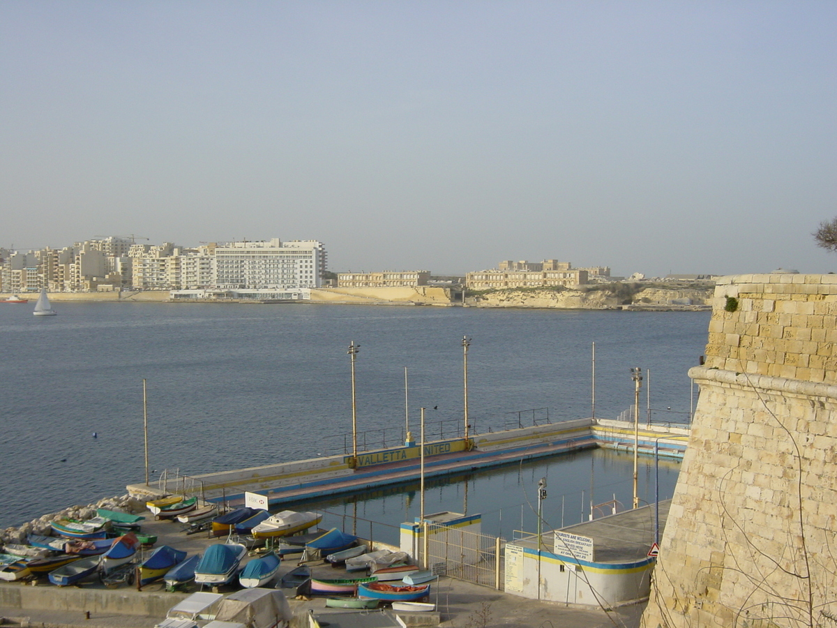 รูปถ่าย มอลตา(Malta) วัลเลตตา(Valletta) 2001-03 15
