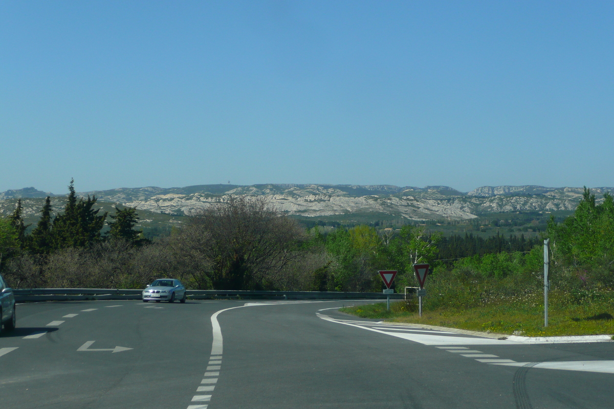 รูปถ่าย ฝรั่งเศส(France) โพรว็องส์(Provence) ถนนจากแอ็กซ์ไปมูรีแยส(Aix to Mouries road) 2008-04 12
