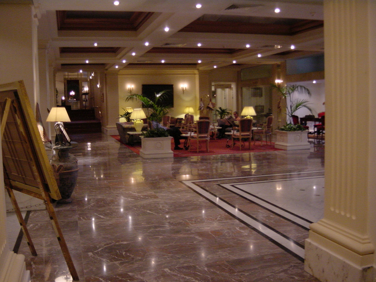 รูปถ่าย มอลตา(Malta) โรงแรมโครินเทีย พาเลซ(Corinthia Palace Hotel) 2001-08 12