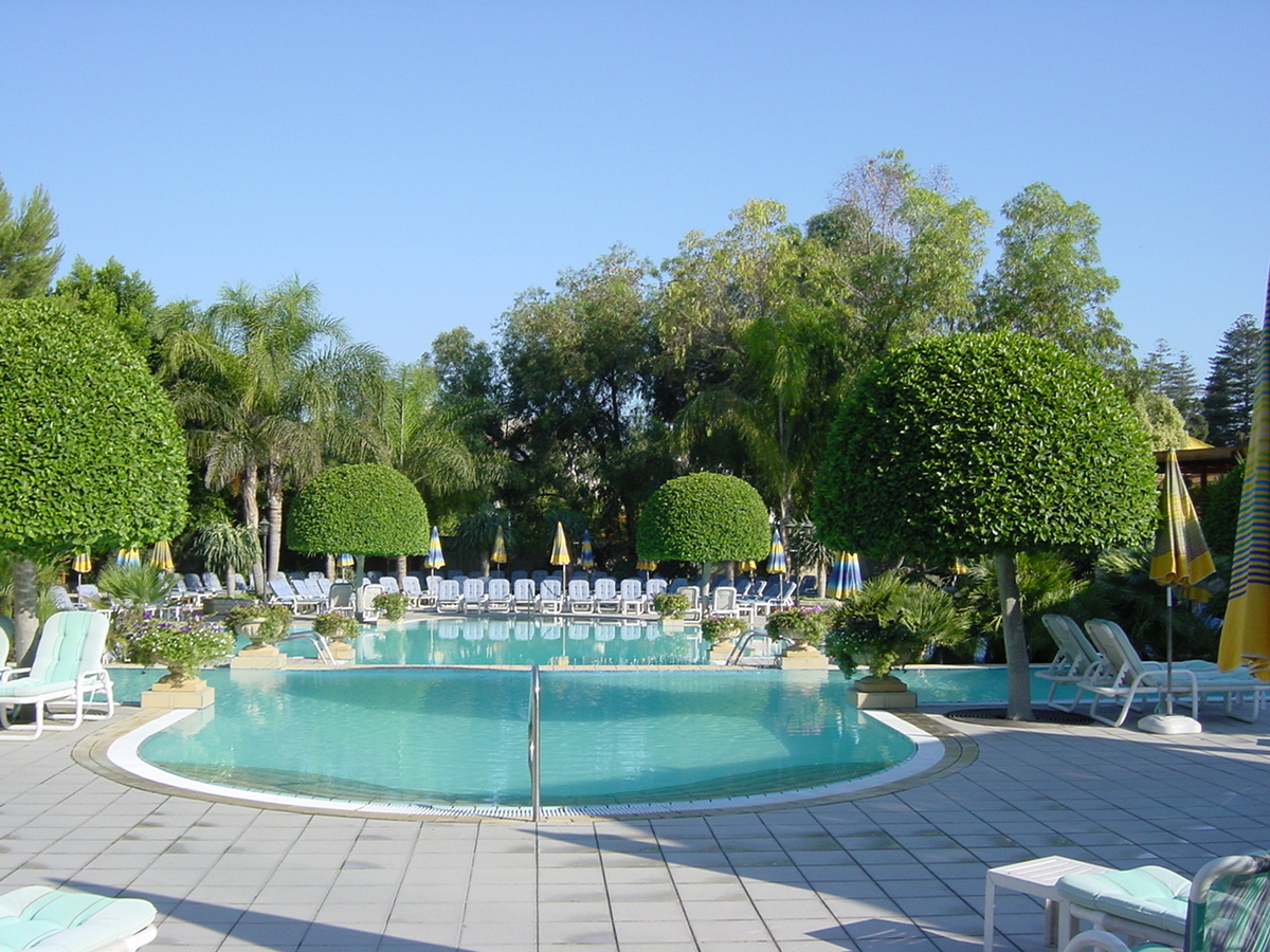 รูปถ่าย มอลตา(Malta) โรงแรมโครินเทีย พาเลซ(Corinthia Palace Hotel) 2001-08 14