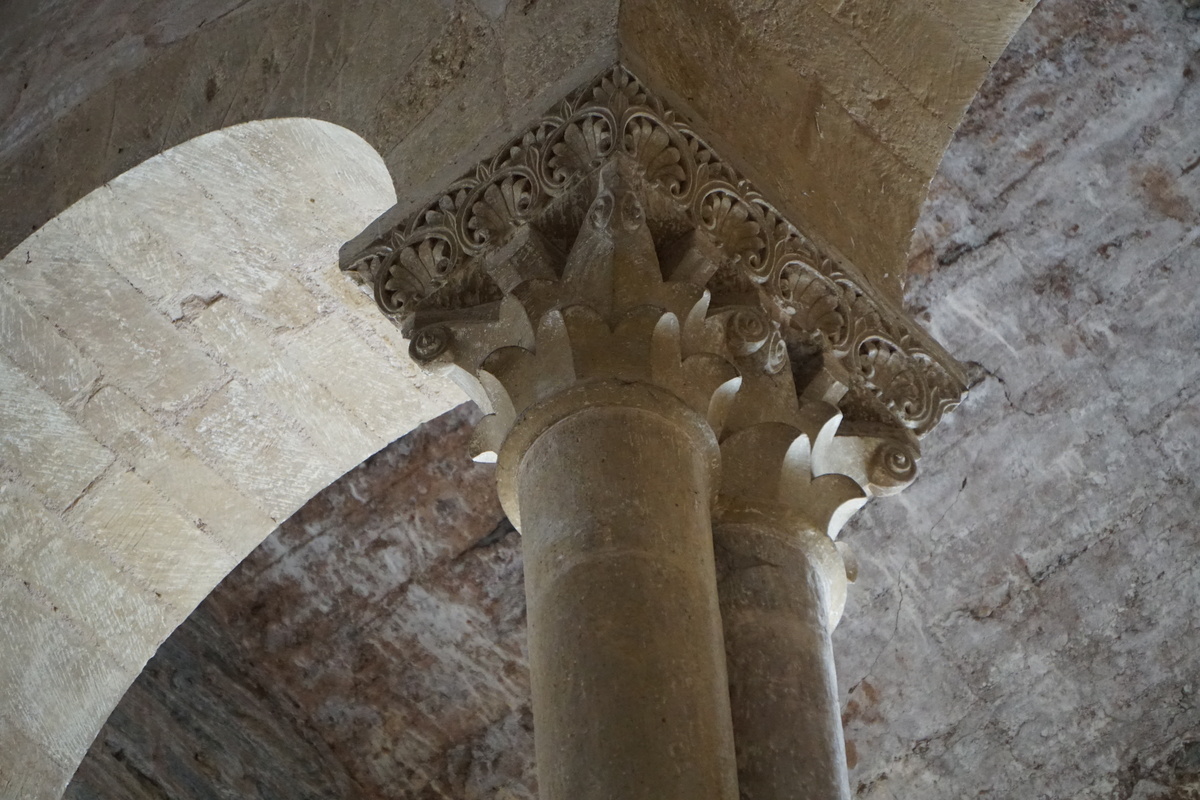 รูปถ่าย ฝรั่งเศส(France) กงก์(Conques) โบสถ์แซ็งต์-ฟัว เดอ กงก์(Abbatiale Sainte-Foy de Conques) 2018-04 0