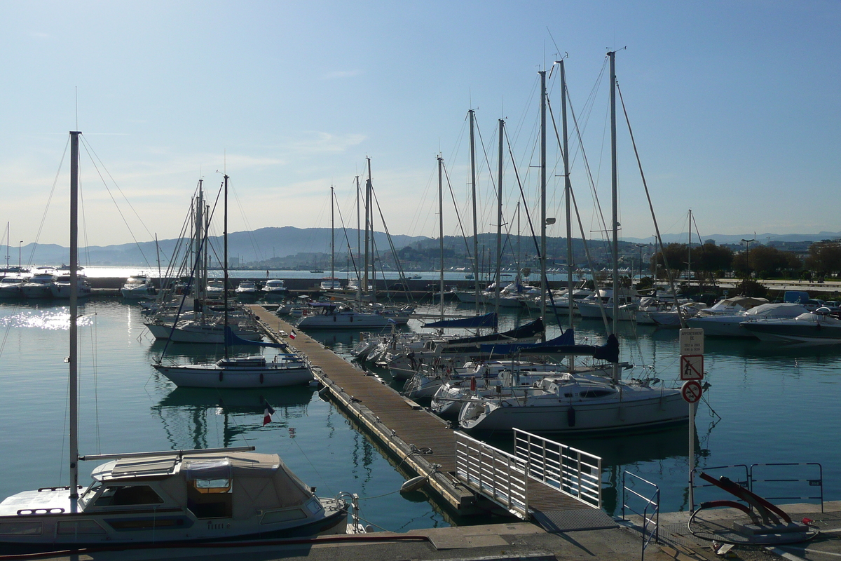 รูปถ่าย ฝรั่งเศส(France) คานส์(Cannes) ท่าเรือปีแยร์ก็องโต(Port Pierre Canto) 2008-05 30