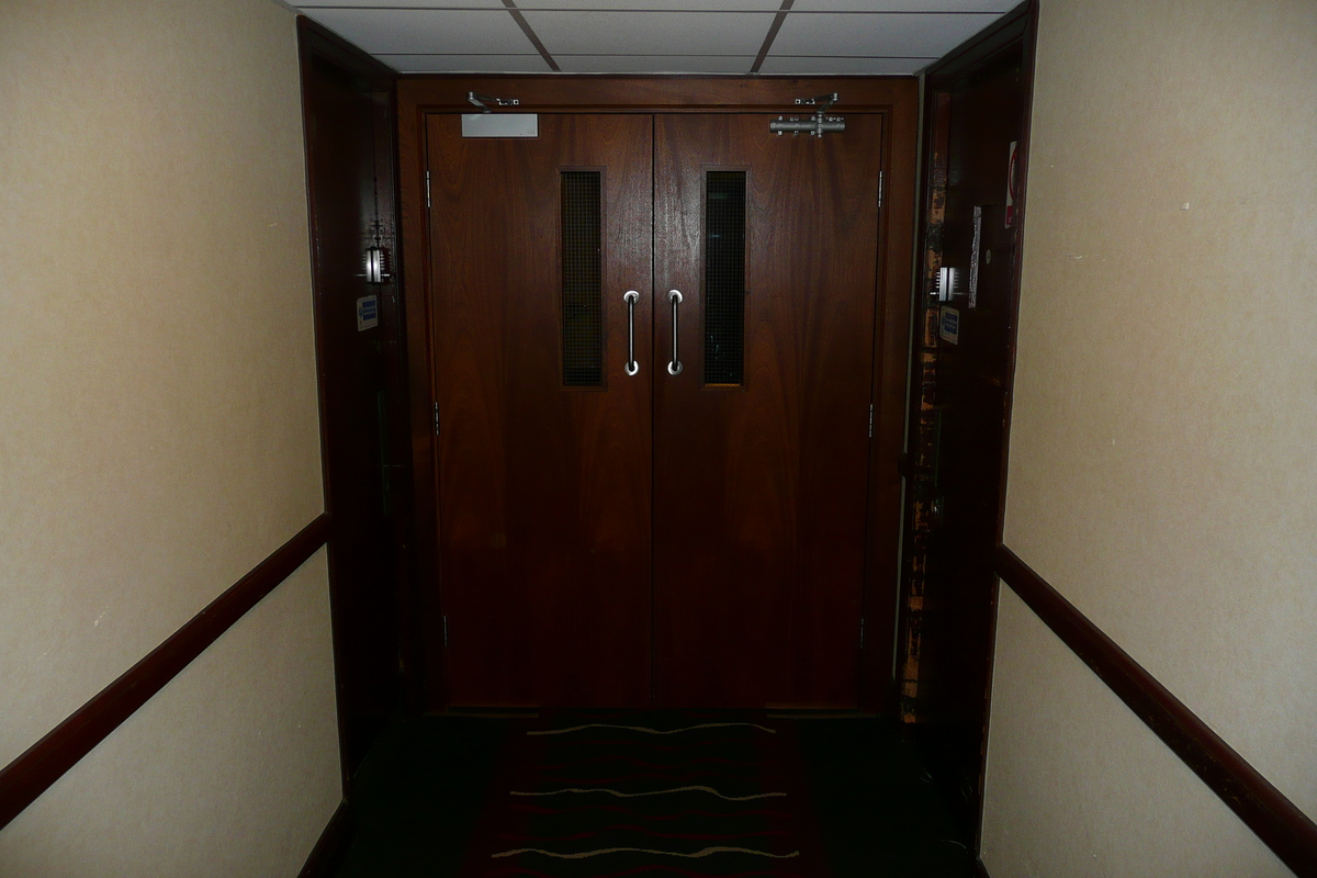 รูปถ่าย อังกฤษ(United Kingdom) ลอนดอน(London) โรงแรมสแตรนด์พาเลซ(Strand Palace Hotel) 2008-02 24