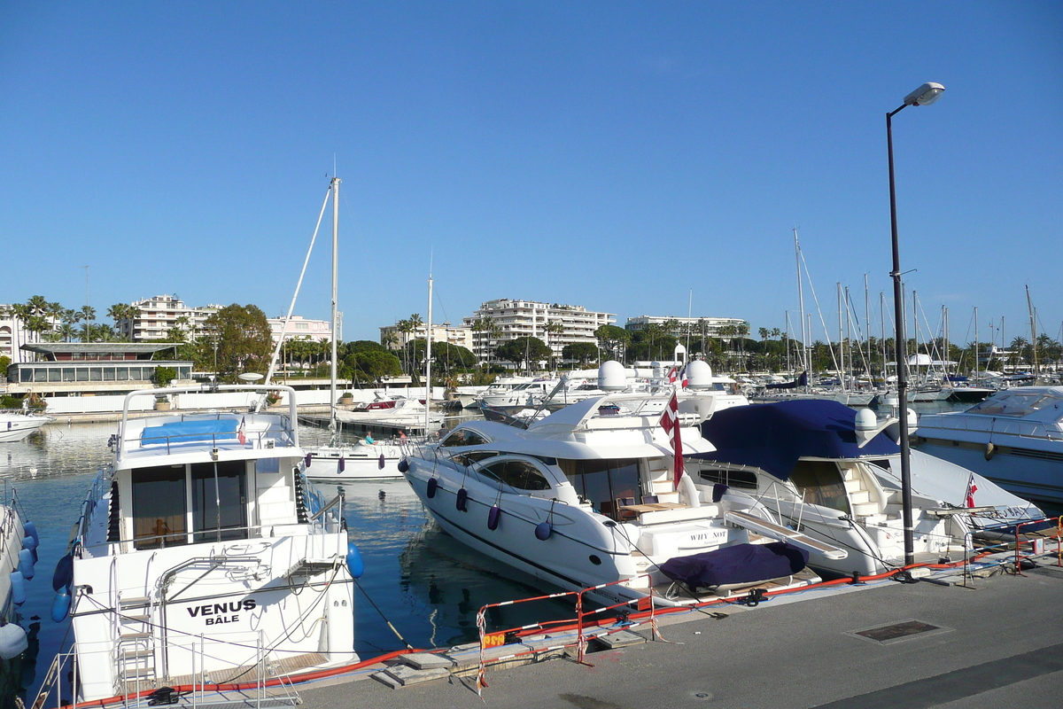 รูปถ่าย ฝรั่งเศส(France) คานส์(Cannes) ท่าเรือปีแยร์ก็องโต(Port Pierre Canto) 2008-05 29
