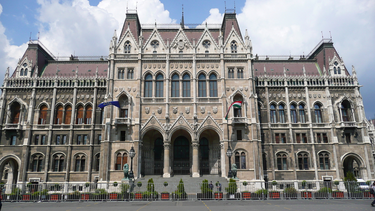 รูปถ่าย ฮังการี(Hungary) บูดาเปสต์(Budapest) อาคารรัฐสภาฮังการี(Budapest Parliament) 2007-06 24