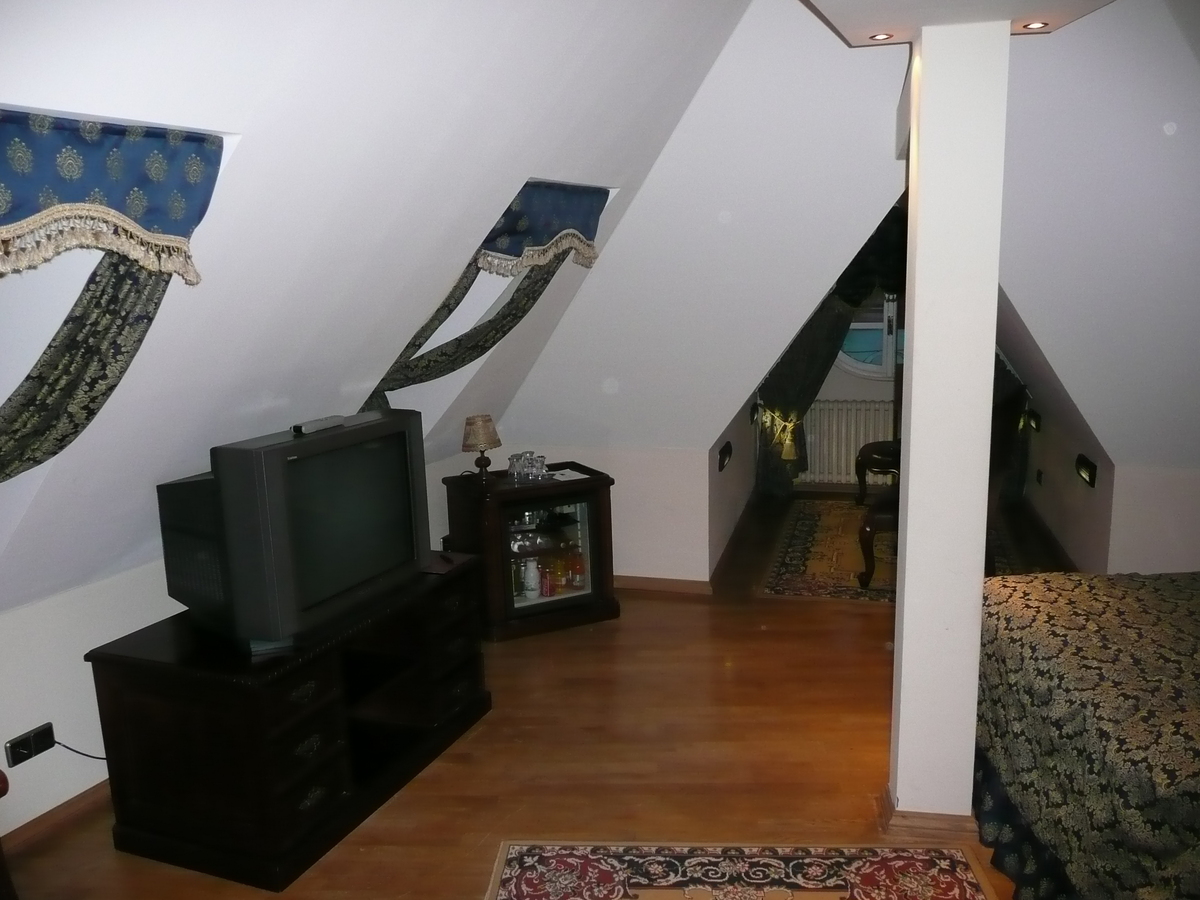 รูปถ่าย สาธารณรัฐเช็ก(Czech Republic) ปราก(Prague) โรงแรมอูปรินซ์(U Prince Hotel) 2007-07 32