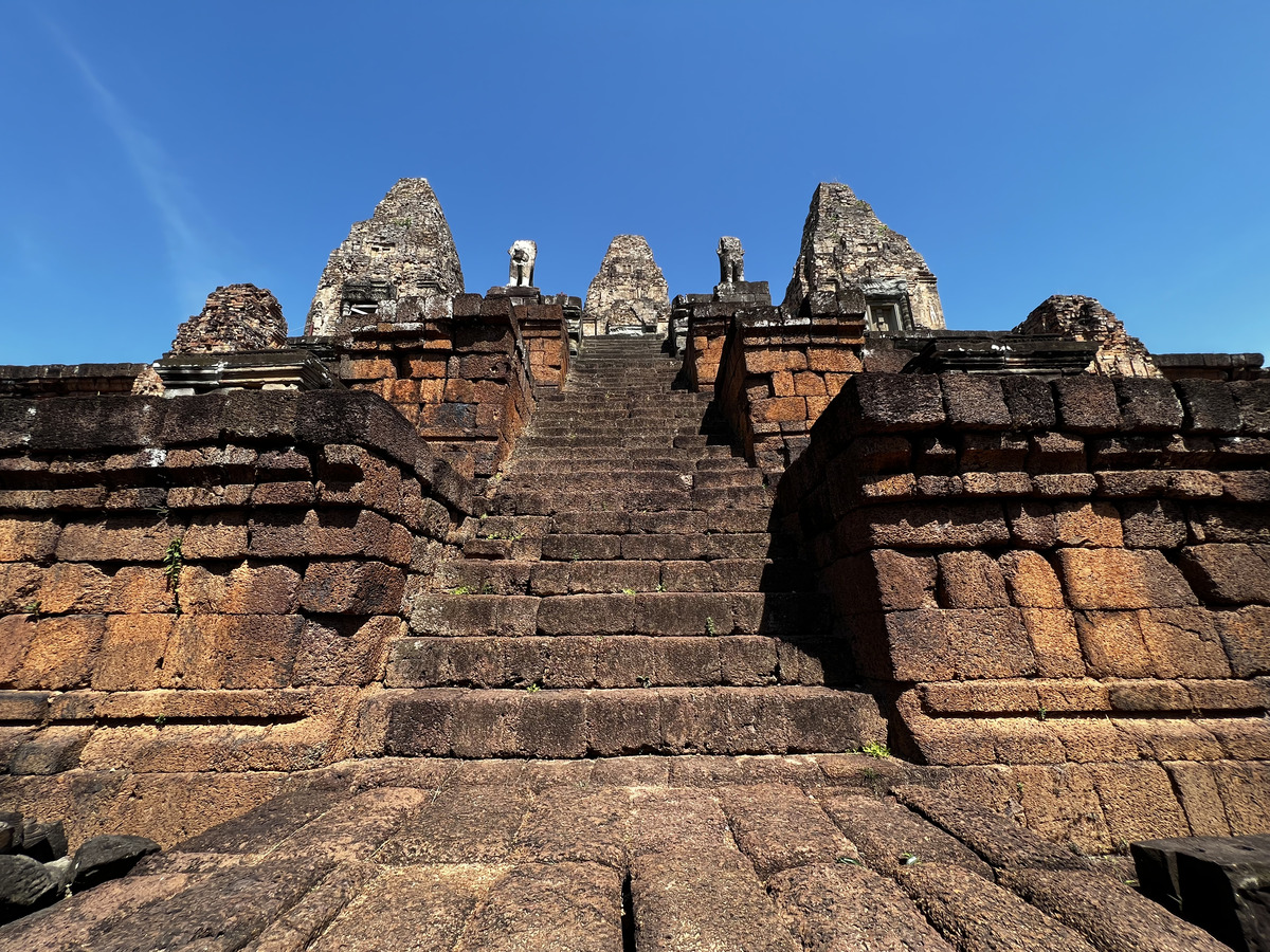 รูปถ่าย กัมพูชา(Cambodia) เสียมราฐ(Siem Reap) ปราสาทแปรรูป(Pre Rup) 2023-01 36