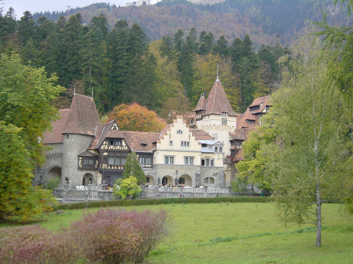 รูปถ่าย โรมาเนีย(Romania) สินายา(Sinaia) 2003-10 39