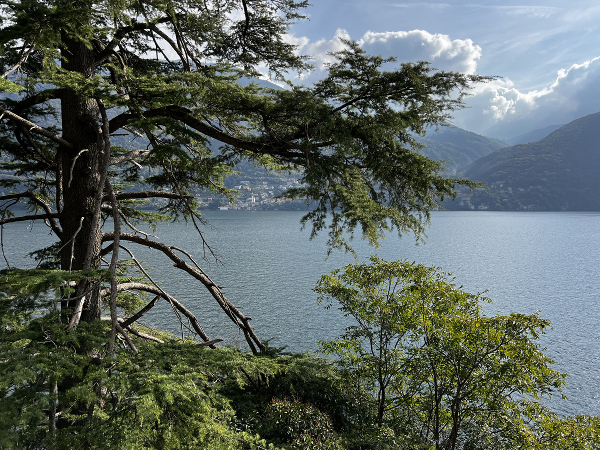 รูปถ่าย อิตาลี(Italy) ทะเลสาบโกโม(Lago di Como) 2023-10 26