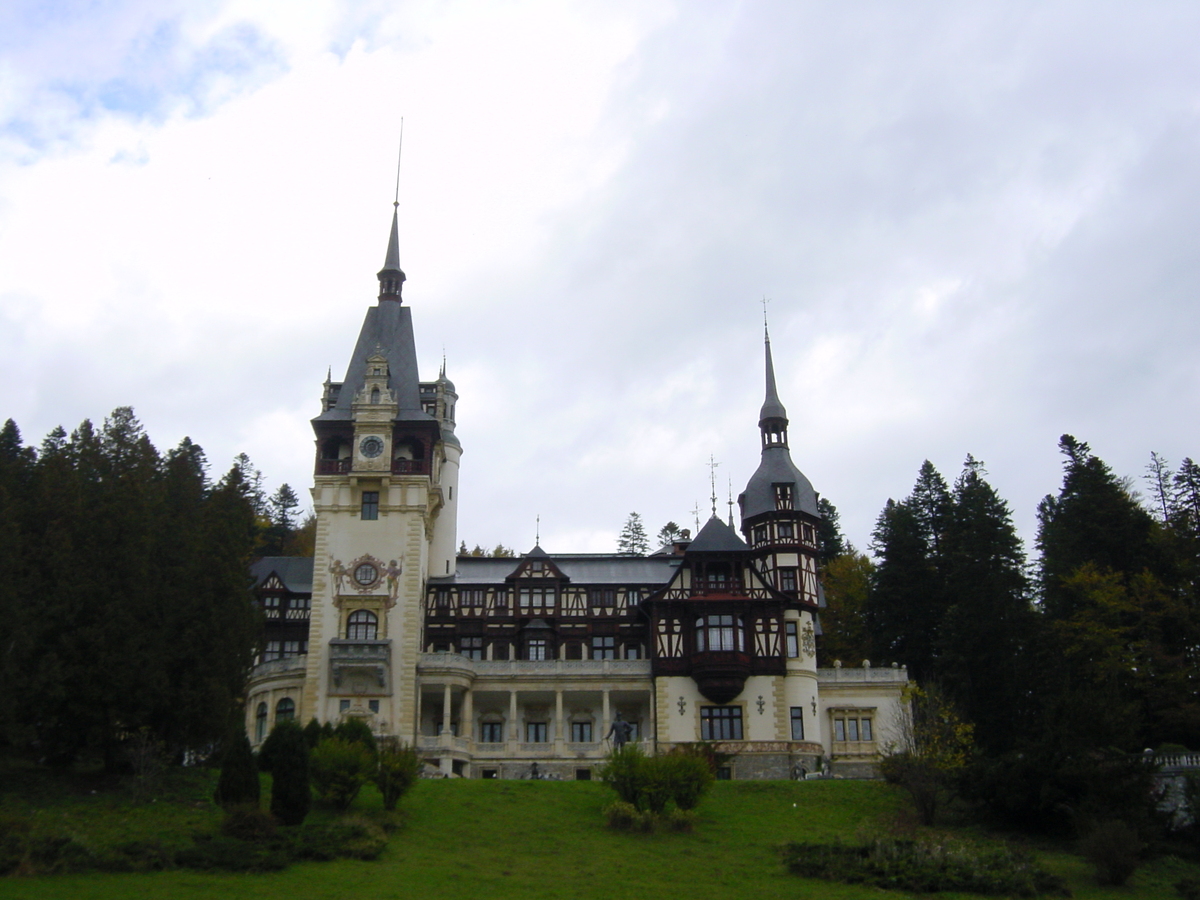 รูปถ่าย โรมาเนีย(Romania) สินายา(Sinaia) 2003-10 72