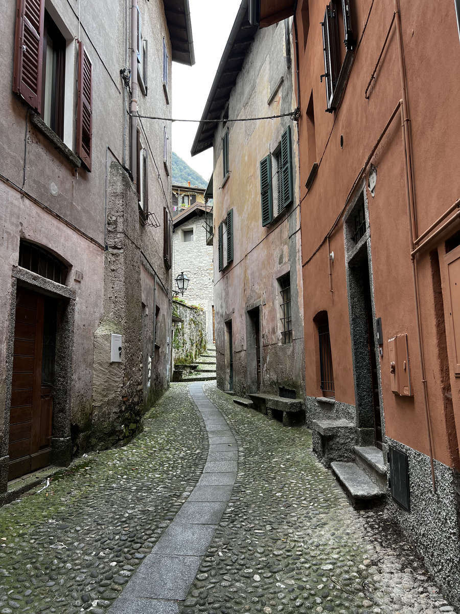 รูปถ่าย อิตาลี(Italy) ทะเลสาบโกโม(Lago di Como) 2023-10 33