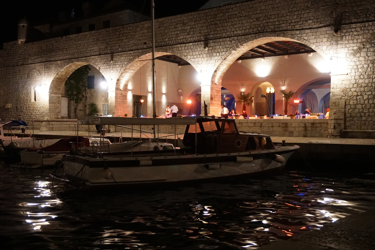 รูปถ่าย โครเอเชีย(Croatia) ดูบรอฟนิก(Dubrovnik) 2016-04 29