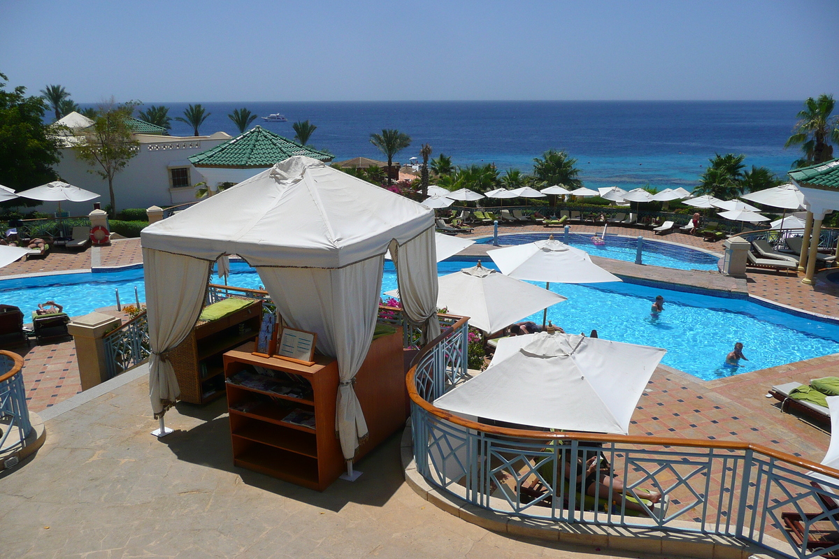 รูปถ่าย อียิปต์(Egypt) ชาร์มเอลชีค(Sharm el Sheikh) โรงแรมไฮแอต(Hyatt Hotel) สระว่ายน้ำไฮแอต ชาร์มเอลชีค(Hyatt Sharm el Sheikh Pool) 2008-06 20