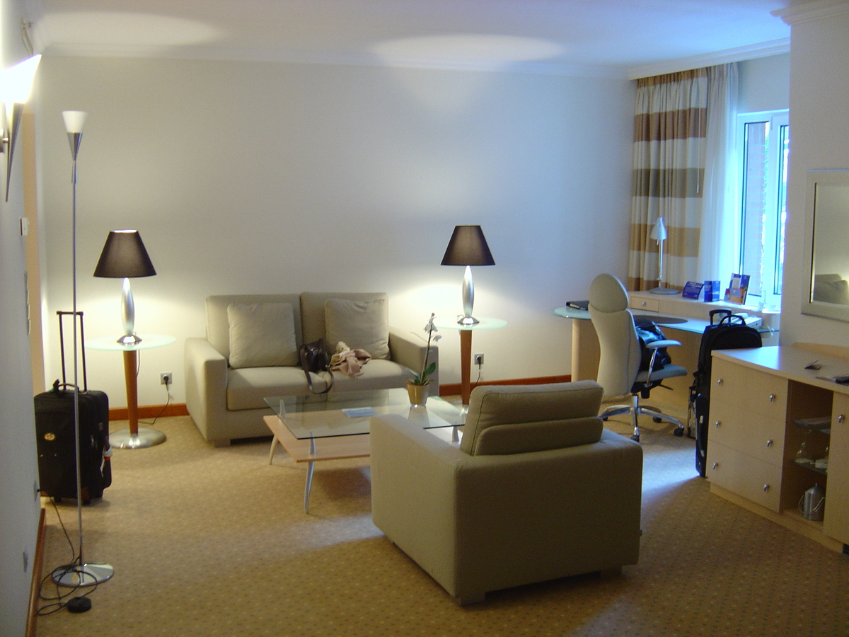 รูปถ่าย เยอรมนี(Germany) มิวนิค(Munich) โรงแรมฮิลตันซิตี้(Hilton city Hotel) 2005-02 3