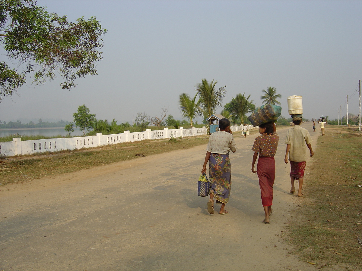 รูปถ่าย พม่า(Myanmar) ทวาย(Dawei (TAVOY)) 2005-01 83