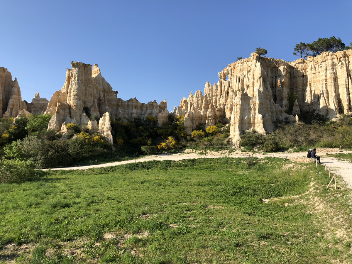 รูปถ่าย ฝรั่งเศส(France) เสาหินออร์กดีล-ซูร์-แต็ต(Orgues d'Ille Sur Tet) 2018-04 24