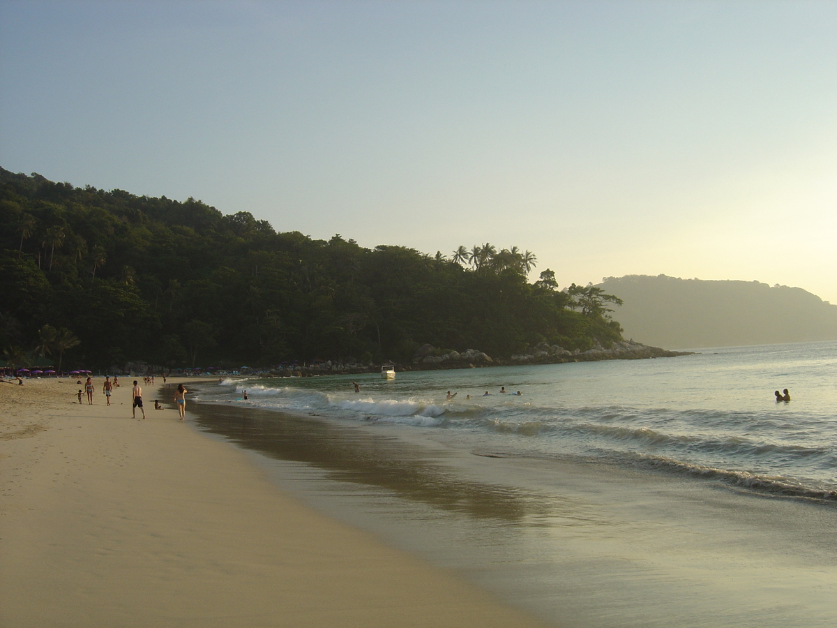 รูปถ่าย ไทย(Thailand) ภูเก็ต(Phuket) กะตะน้อย(Kata Noi Beach) 2005-12 15