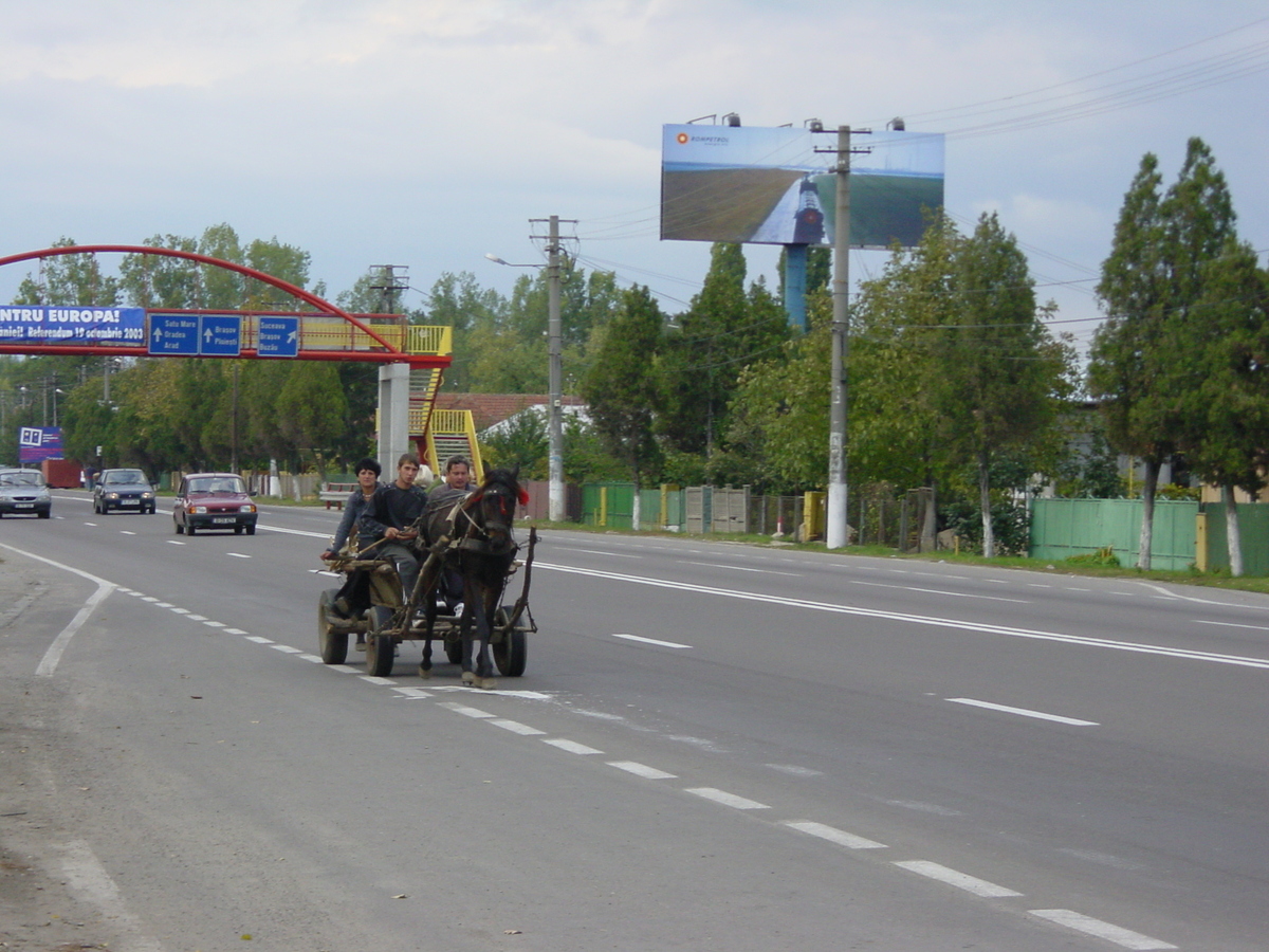 รูปถ่าย โรมาเนีย(Romania) สินายา(Sinaia) 2003-10 30