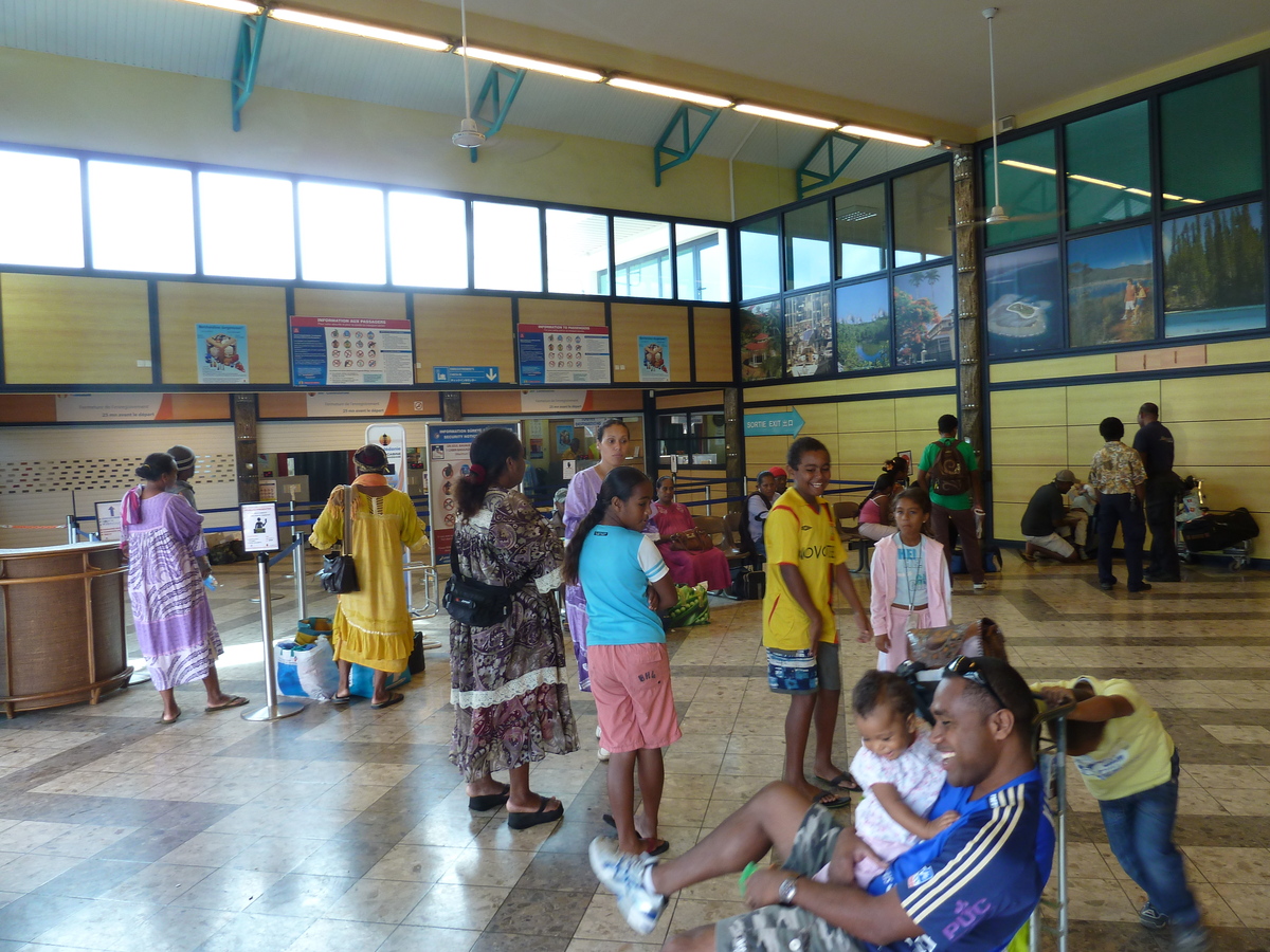 รูปถ่าย นิวแคลิโดเนีย(New Caledonia) สนามบินมาเจนตา(Magenta Airport) 2010-05 0