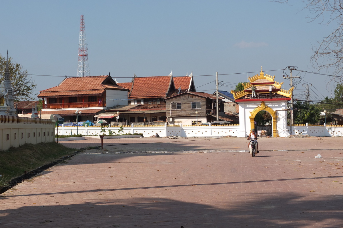 รูปถ่าย ลาว(Laos) เวียงจันทน์(Vientiane) 2012-12 340