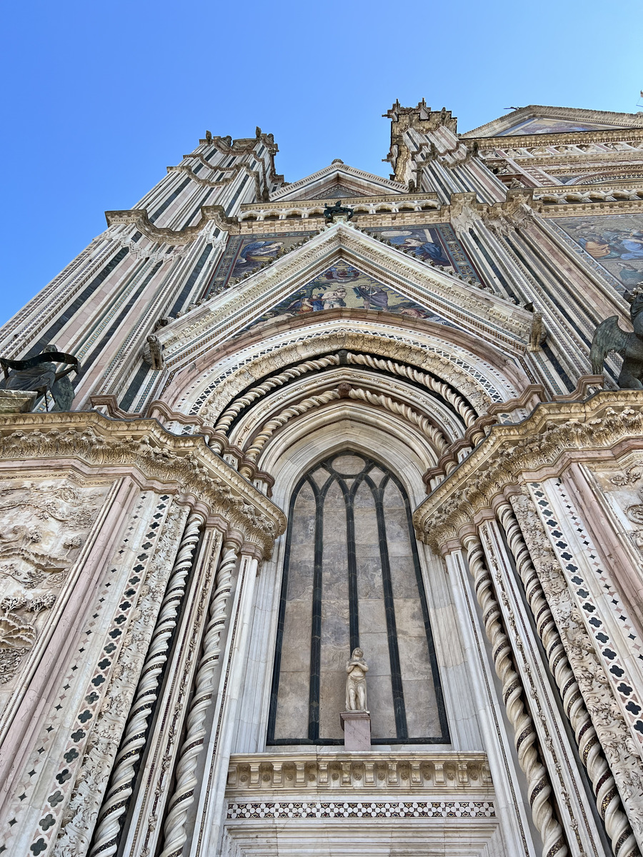 รูปถ่าย อิตาลี(Italy) ออร์วิเอโต้(Orvieto) 2021-09 12