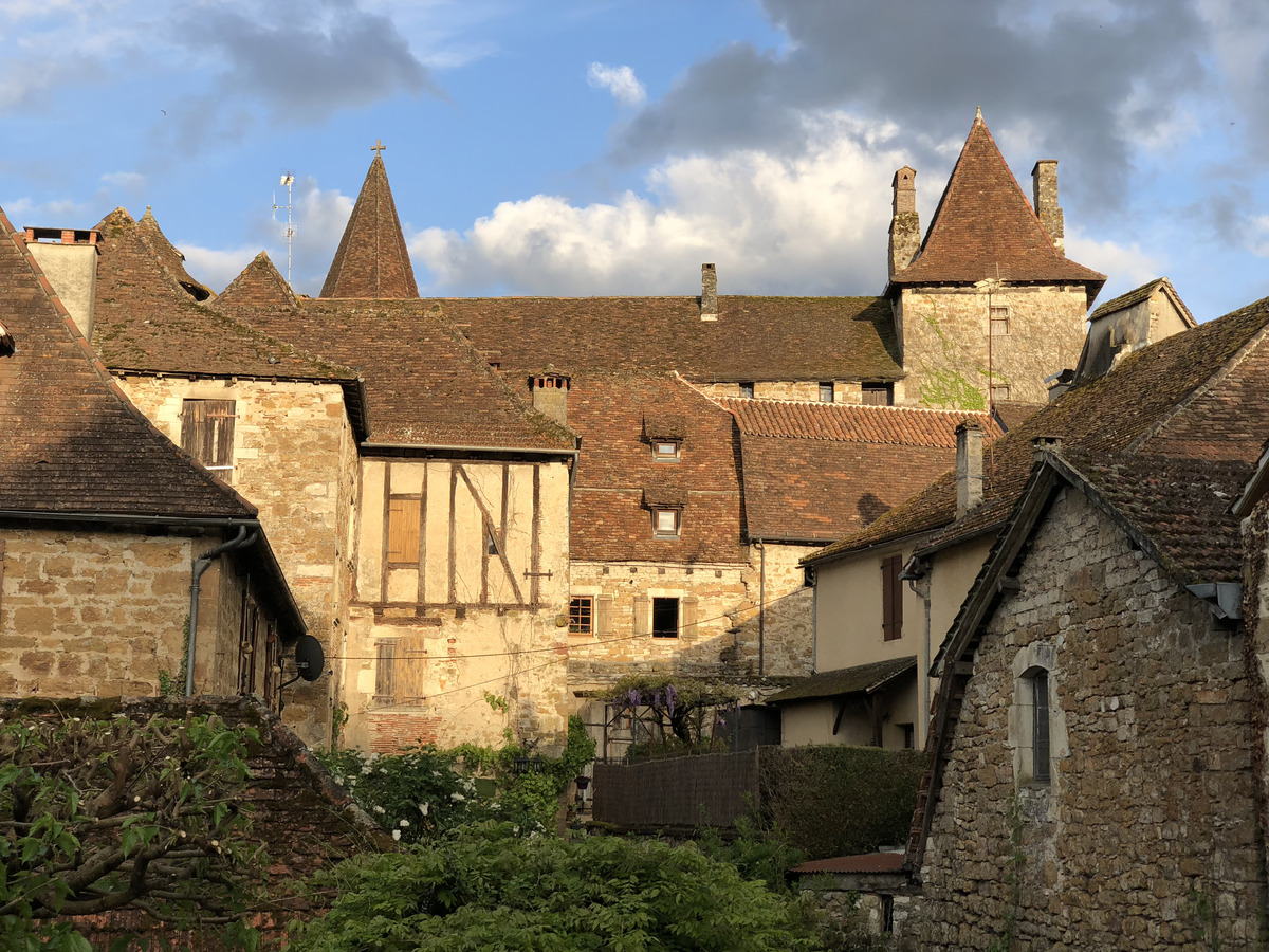 รูปถ่าย ฝรั่งเศส(France) กาเรนนัก(Carennac) 2018-04 101