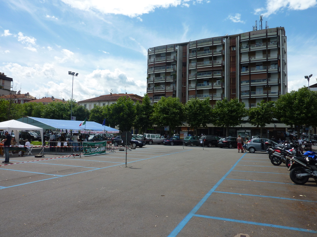 รูปถ่าย อิตาลี(Italy) อาโรนา(Arona) 2009-06 16