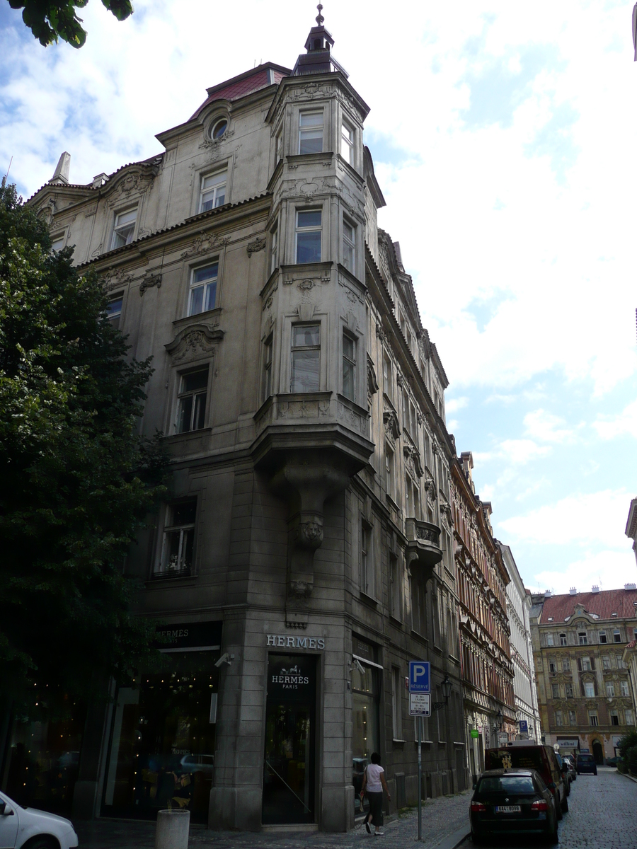 รูปถ่าย สาธารณรัฐเช็ก(Czech Republic) ปราก(Prague) ปารีซสกา(Parizska) 2007-07 14