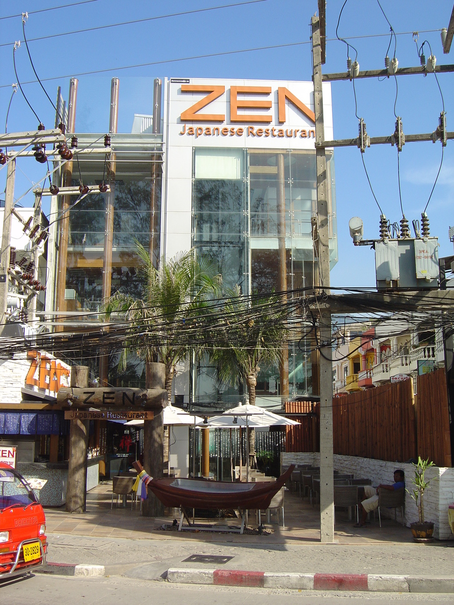 รูปถ่าย ไทย(Thailand) ภูเก็ต(Phuket) ป่าตอง(Patong) ถนนเลียบชายหาด(Beach Road) 2005-12 47
